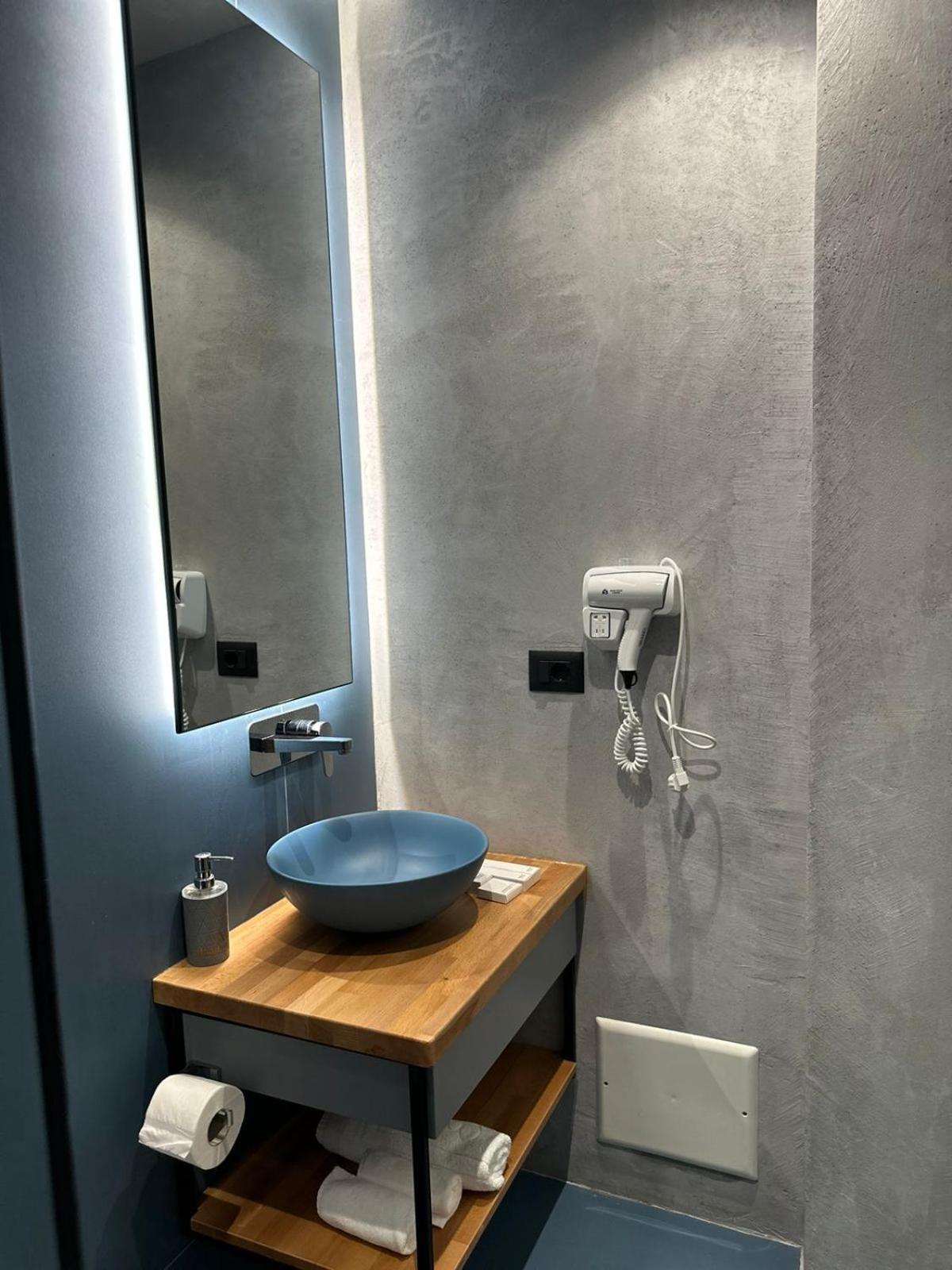 Azura Ksamil Hotel エクステリア 写真